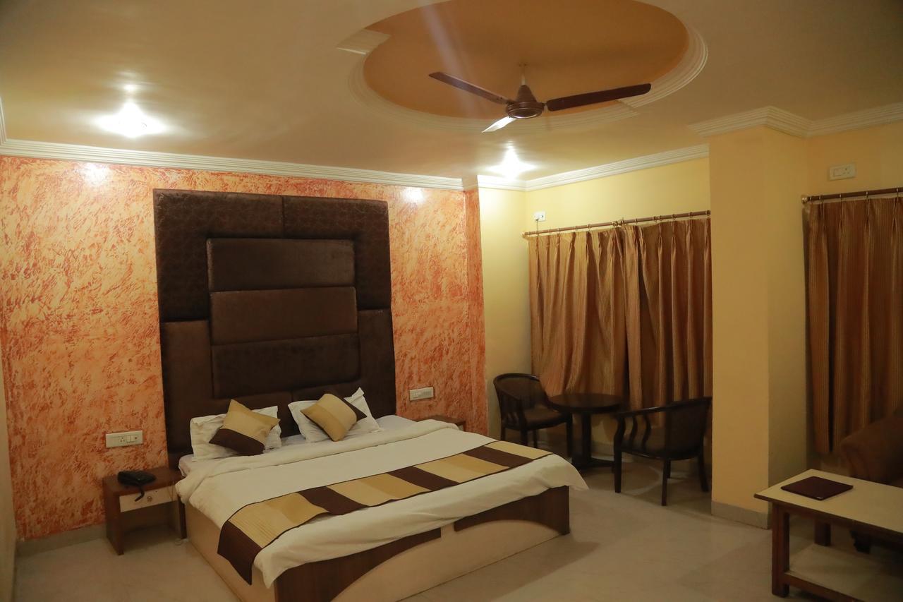 Hotel Sobhraj Ajmer Bagian luar foto