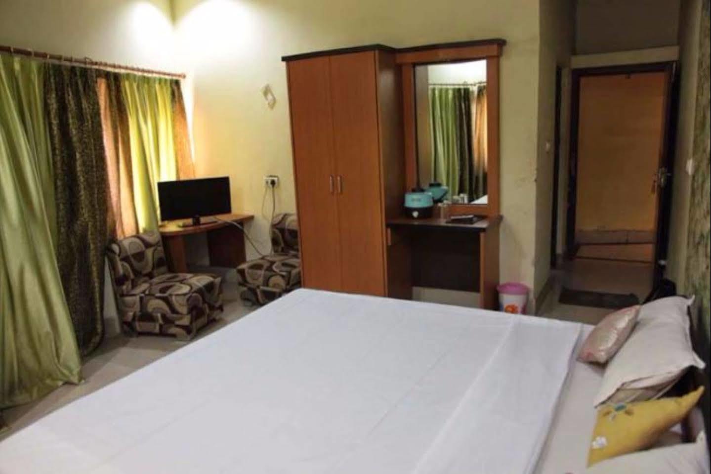 Hotel Sobhraj Ajmer Bagian luar foto